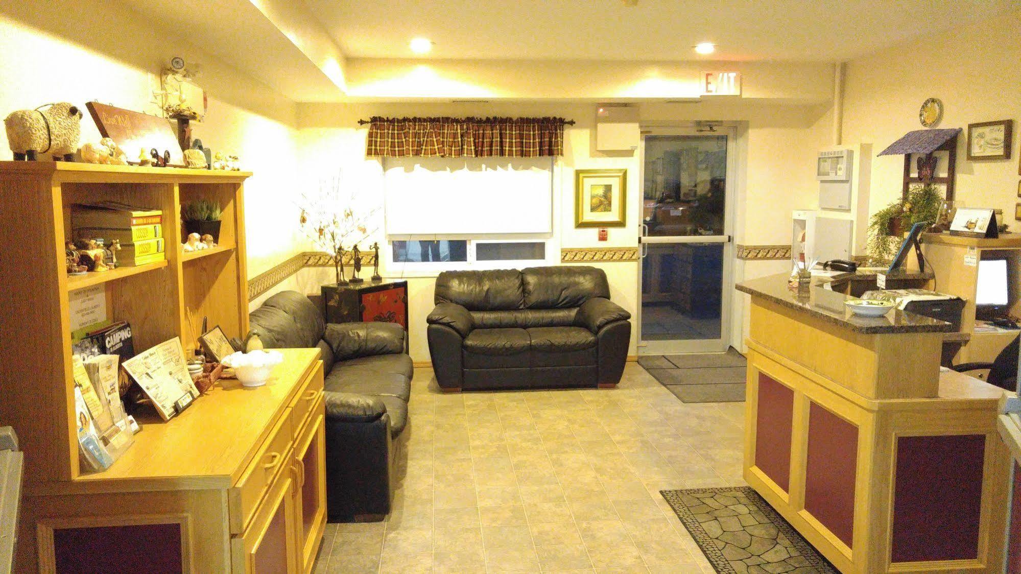 Crossfield Country Inn 외부 사진