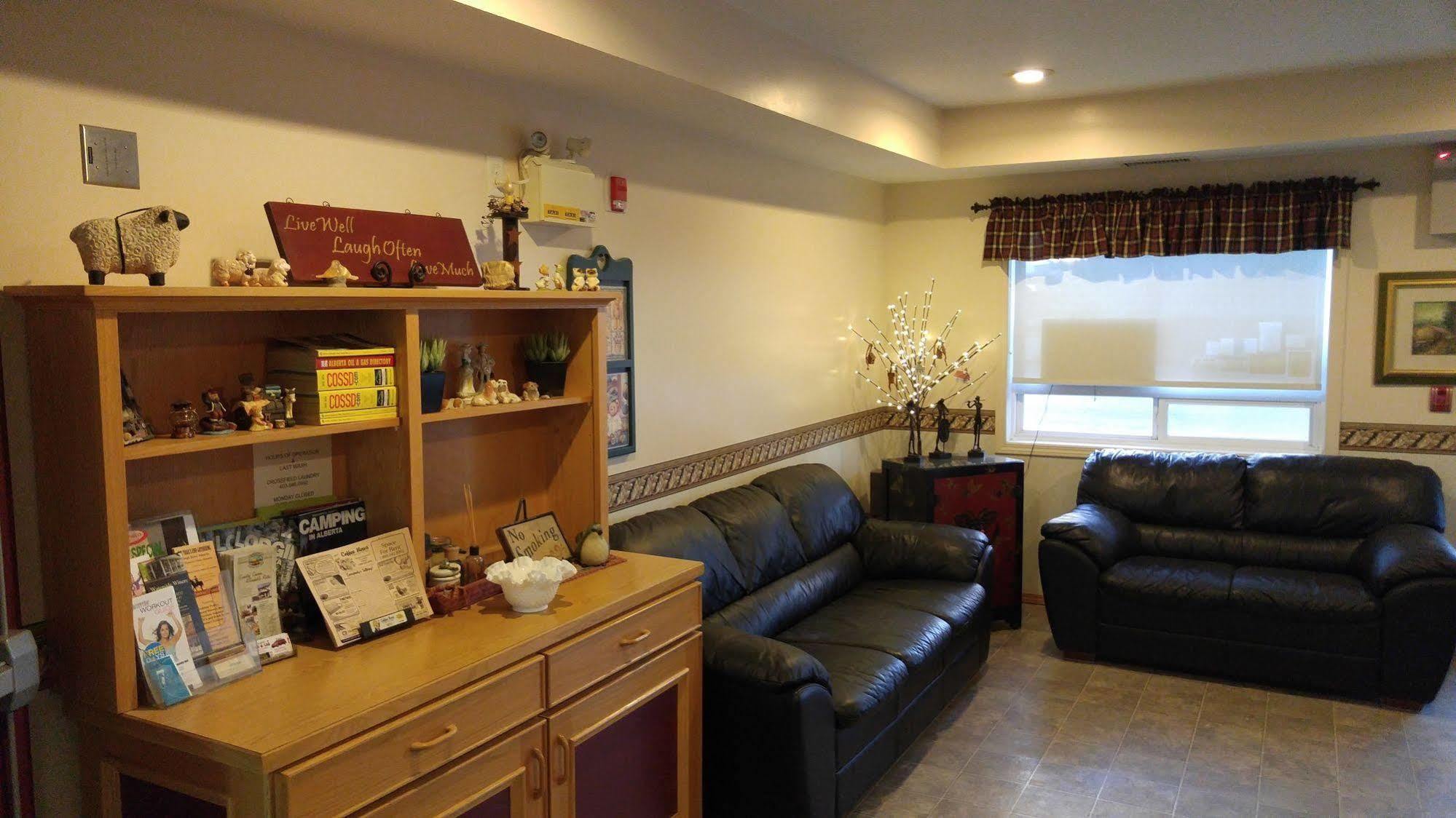 Crossfield Country Inn 외부 사진